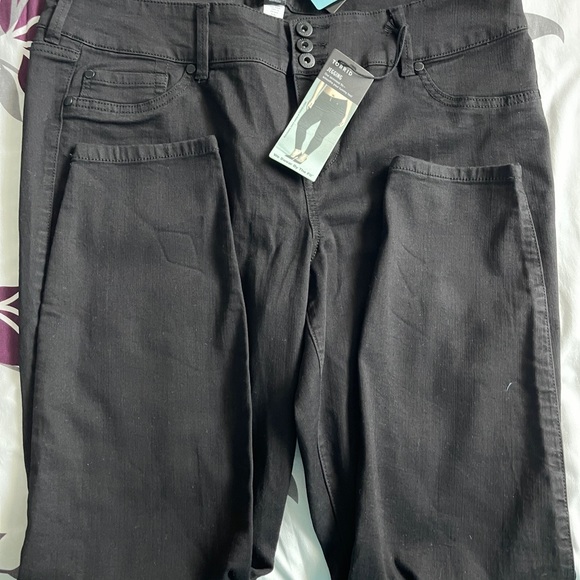Torrid jegging size 20R - Picture 2 of 3